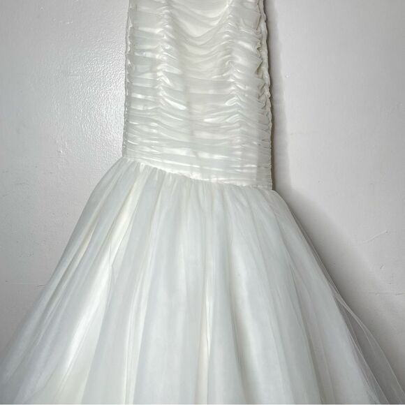 Mikaella Bridal Strapless Mermaid Ivory Wedding Dress Size 4 - Picture 9 of 12